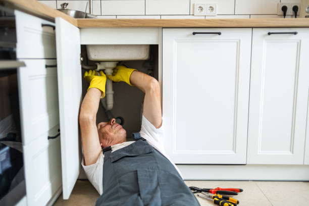 Best Clogged Drain Plumber  in Bladenboro, NC